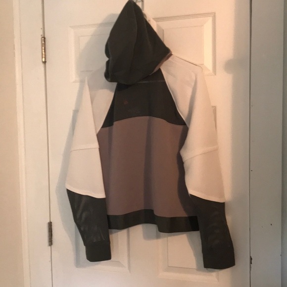 NWT Under Armour Hooded Full zip Jacket - Picture 5 of 5